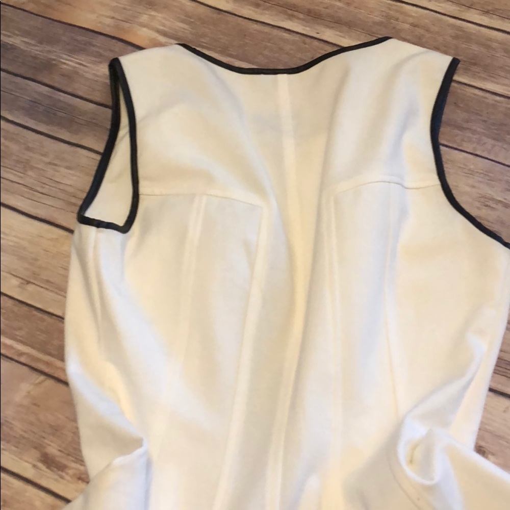 Fit and Flare Contrast Dress - Picture 4 of 5
